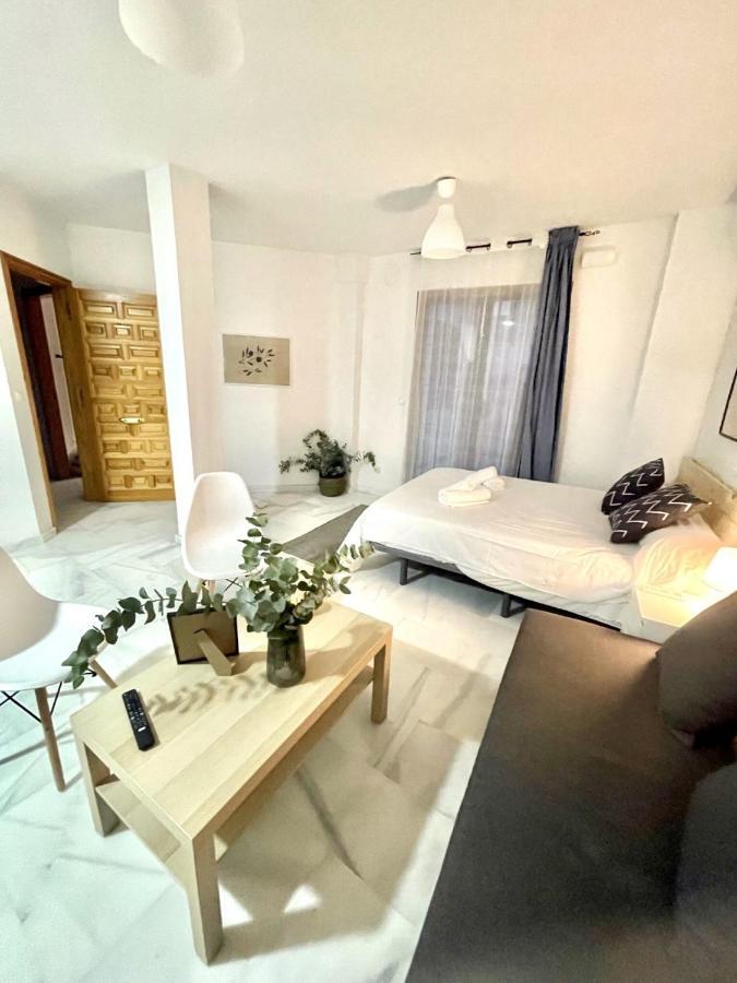 Bj. A Apartamentos Arguinan Cordoba Exterior photo